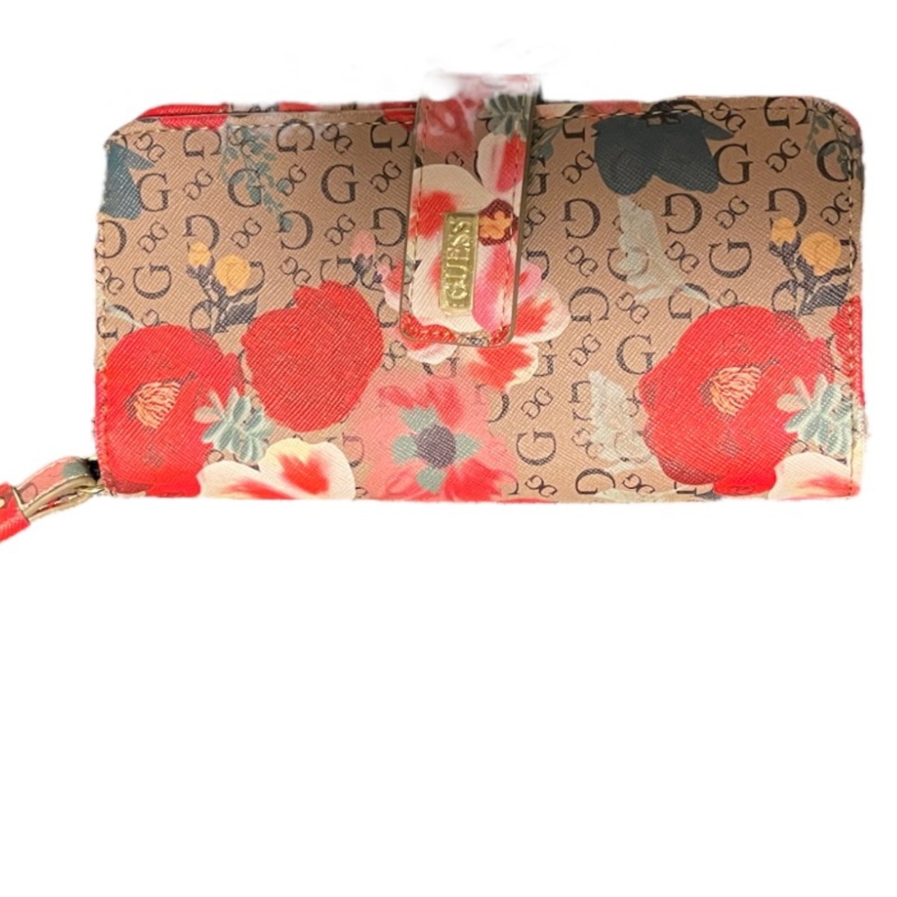 Guess women’s wallet